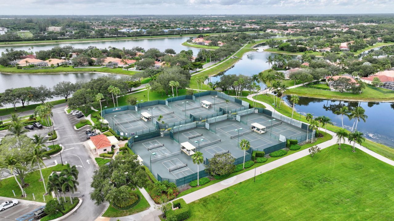 2141 Tigris Drive, West Palm Beach, FL 33411 Photo