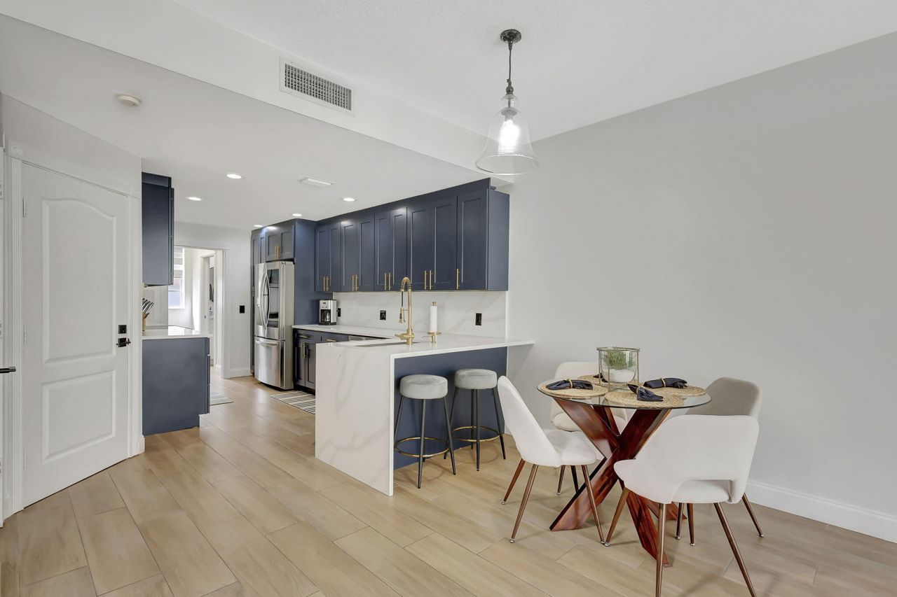 2141 Tigris Drive, West Palm Beach, FL 33411 Photo