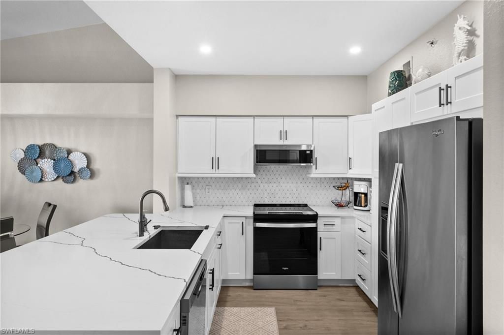 20261 Estero Gardens Cir, Unit 207, Estero, FL 33928 Photo