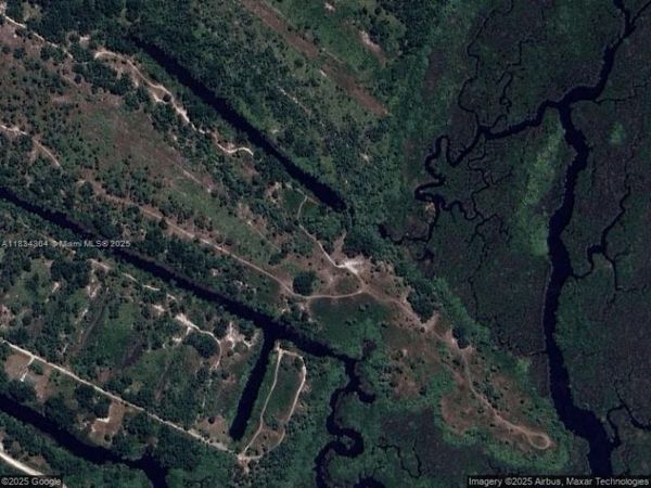 27494 Harbour Point Drive, Other, FL 00000