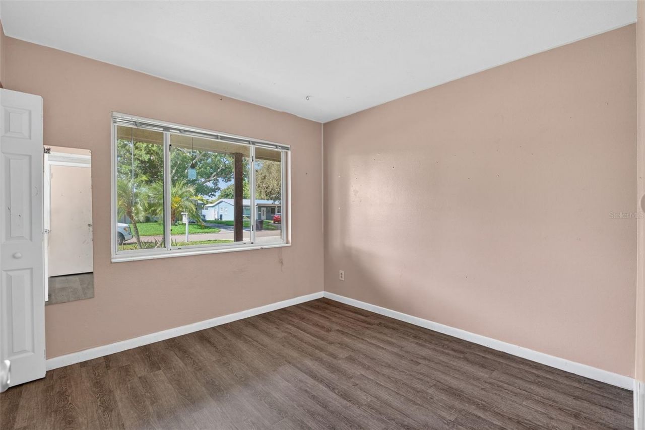 1557 79th Avenue N, Saint Petersburg, FL 33702 Photo