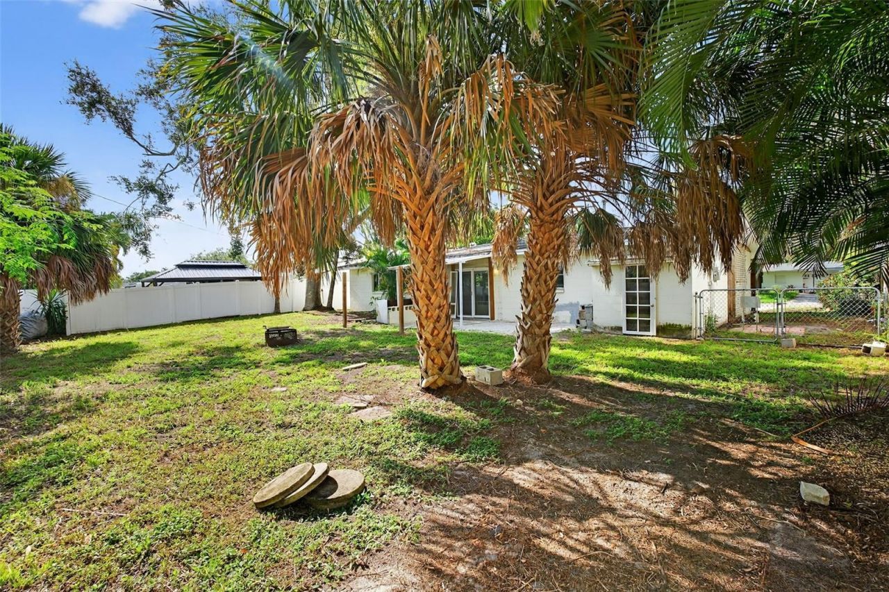 1557 79th Avenue N, Saint Petersburg, FL 33702 Photo