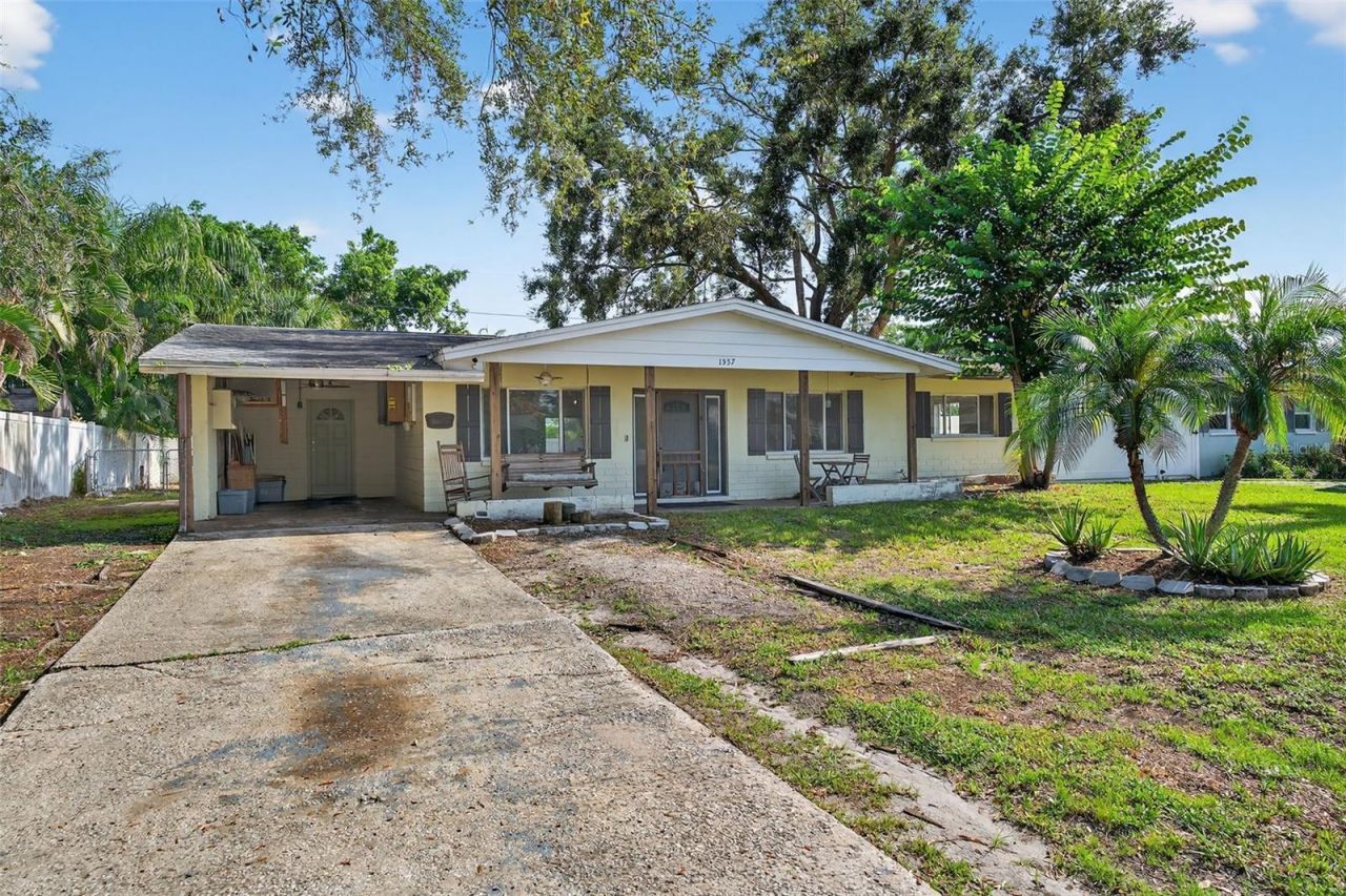1557 79th Avenue N, Saint Petersburg, FL 33702 Photo