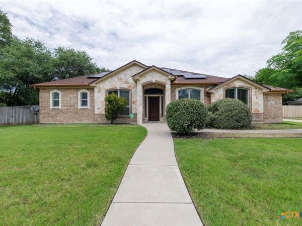 910 Ridgeoak Drive, Belton, TX 76513