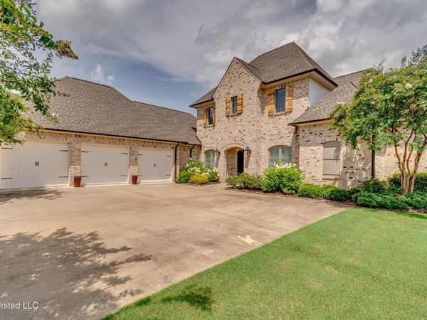 112 Honours Drive, Madison, MS 39110