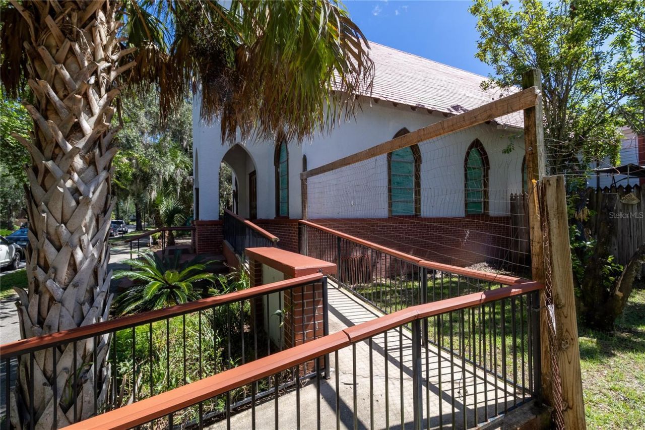 619 NE 1st Street, Gainesville, FL 32601 Photo