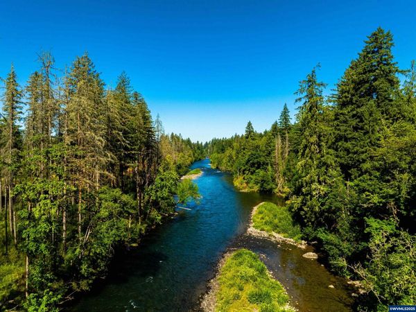 40111 SE Fairview St St, Mill City, OR 97360