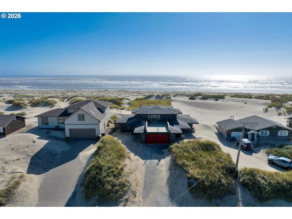 118 NW OCEANIA DR, Waldport, OR 97394