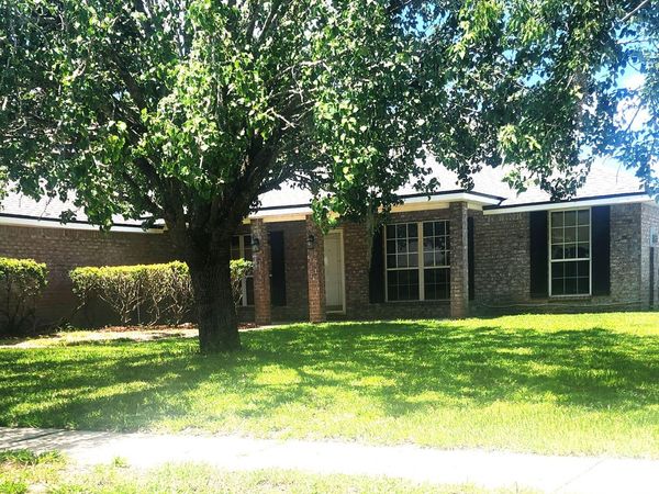 1254 MCGIRTS CREEK Drive E, Jacksonville, FL 32221