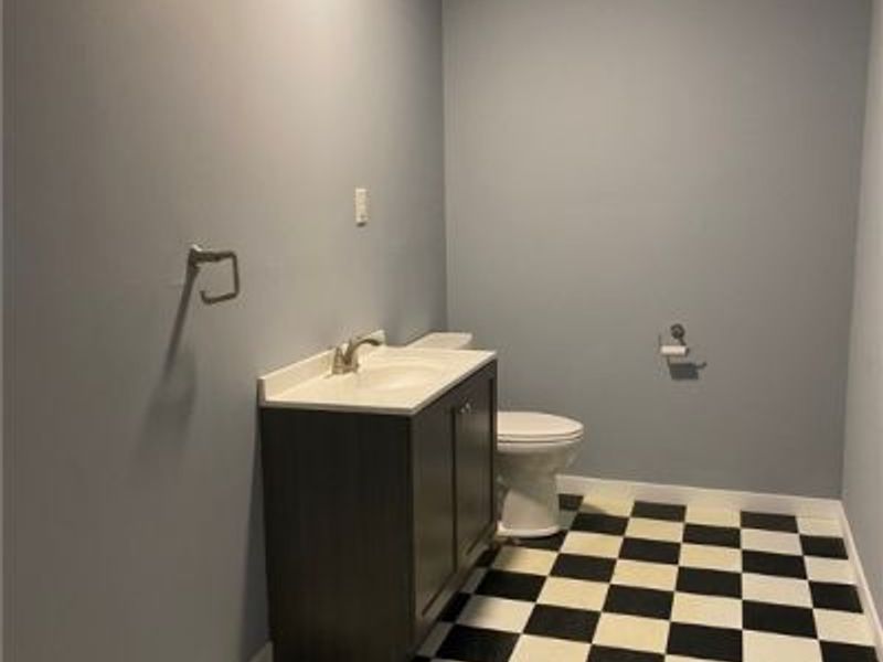 825 Brookfield Avenue, Masury, OH 44438 Photo 8