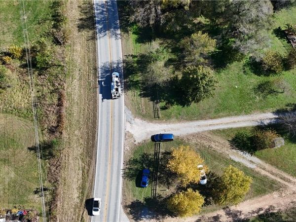 AR-12, Gentry, AR 72734