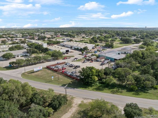 100 Pecan, Schertz, TX 78154