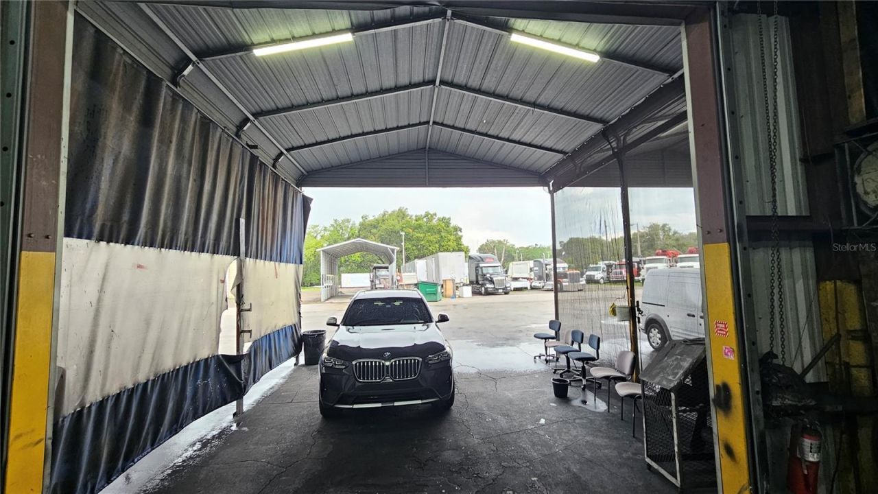 11679 N 301 Highway, Thonotosassa, FL 33592 Photo