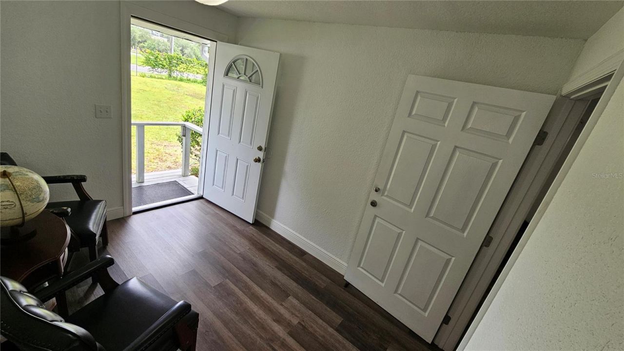 11679 N 301 Highway, Thonotosassa, FL 33592 Photo