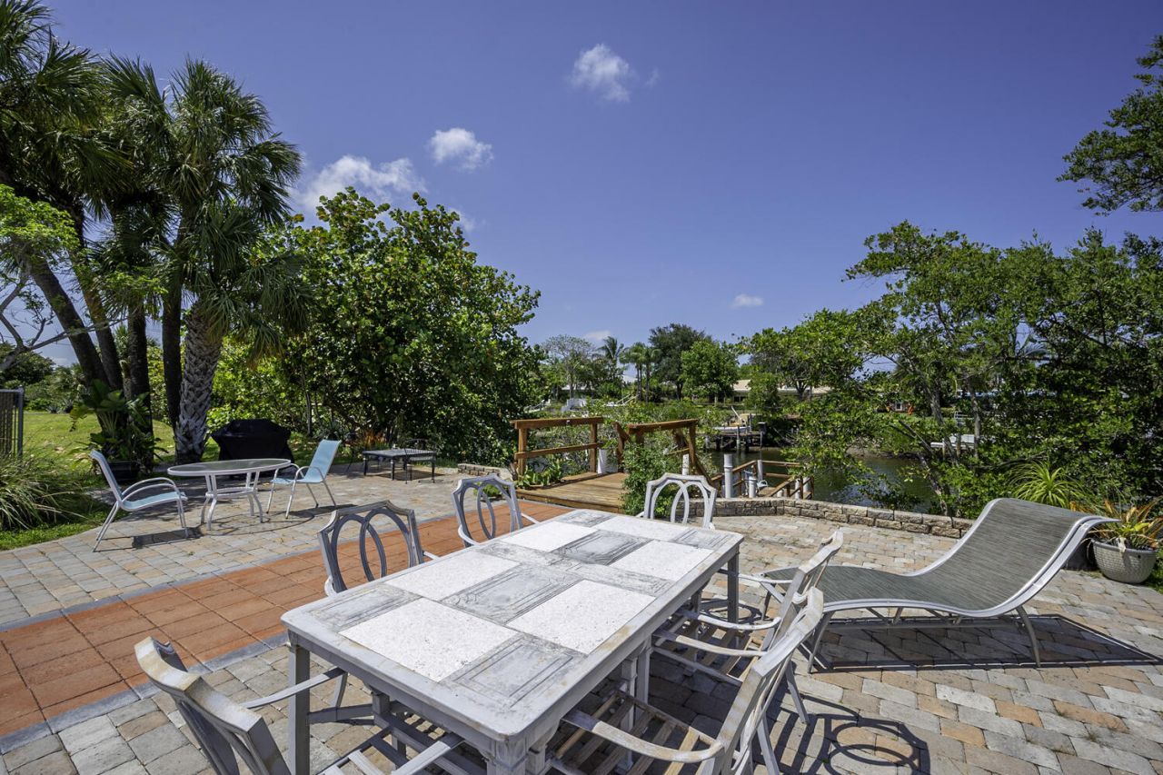 801 Hummingbird Way, Unit 105, North Palm Beach, FL 33408 Photo