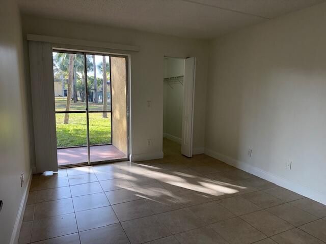407 Meadows Circle, Unit 407, Boynton Beach, FL 33436 Photo