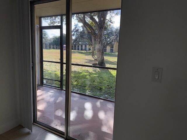 407 Meadows Circle, Unit 407, Boynton Beach, FL 33436 Photo