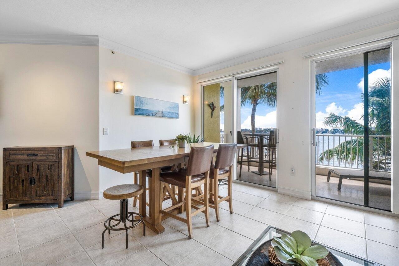 806 E Windward 301 Way, Unit 301, Lantana, FL 33462 Photo