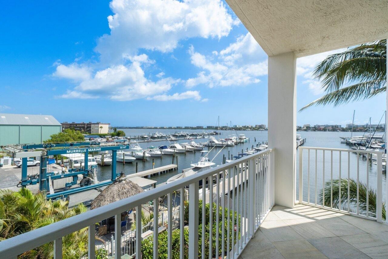 806 E Windward 301 Way, Unit 301, Lantana, FL 33462 Photo