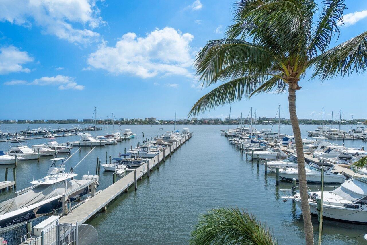 806 E Windward 301 Way, Unit 301, Lantana, FL 33462 Photo
