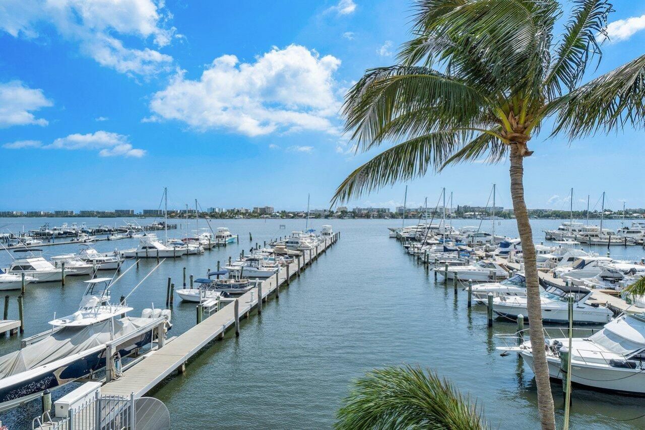 806 E Windward 301 Way, Unit 301, Lantana, FL 33462 Photo