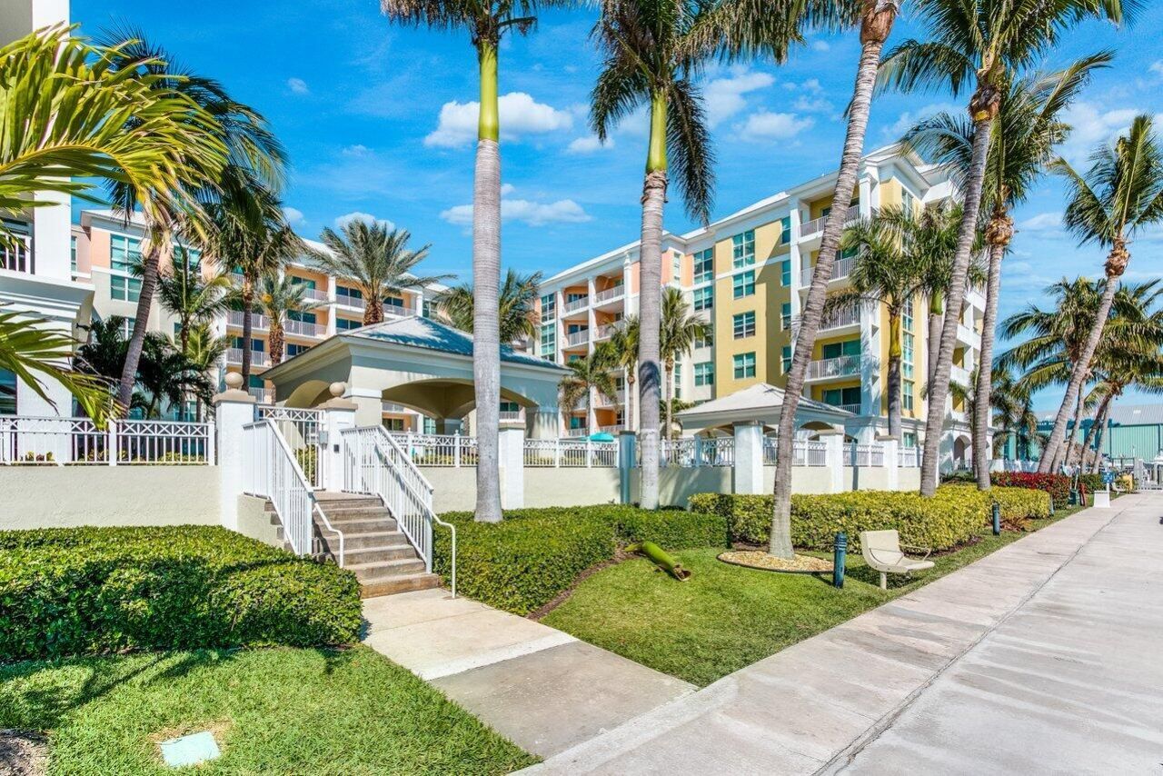 806 E Windward 301 Way, Unit 301, Lantana, FL 33462 Photo