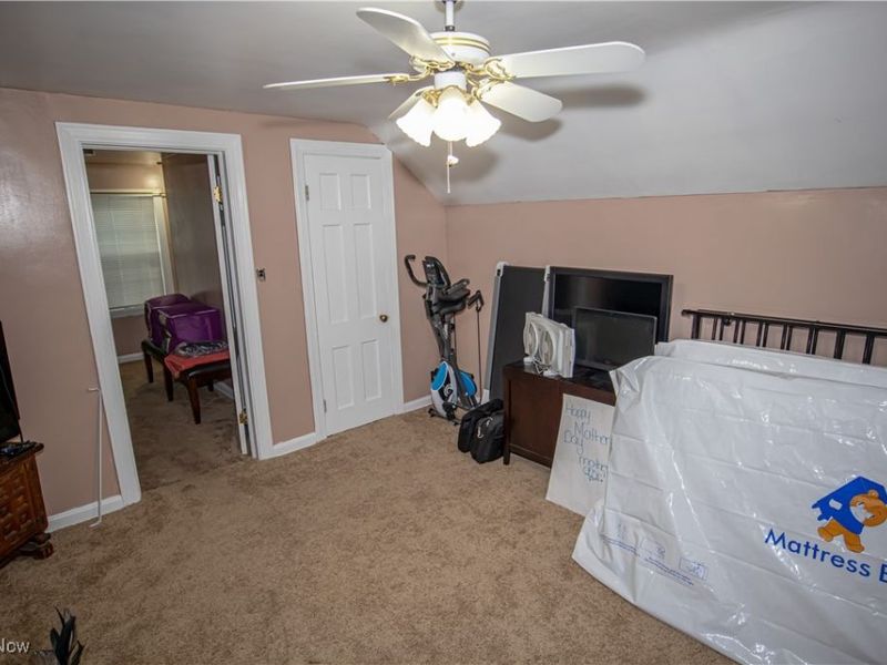 3689 Pennington Road, Cleveland, OH 44120 Photo 27