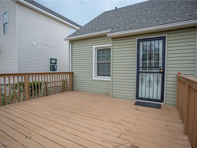 3689 Pennington Road, Cleveland, OH 44120 Photo 5