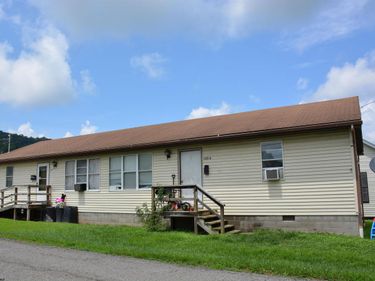 130 MInnich Street, Weston, WV 26452