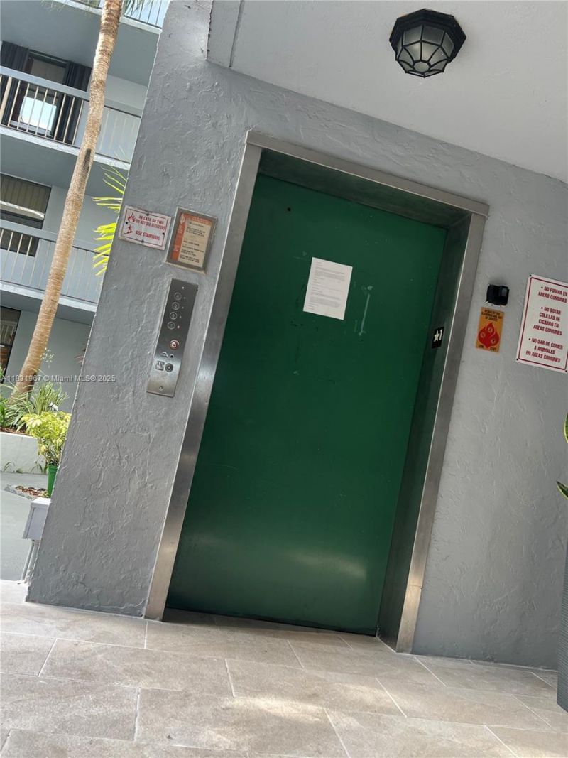 12219 SW 14th Ln, Unit 2405, Miami, FL 33184 Photo