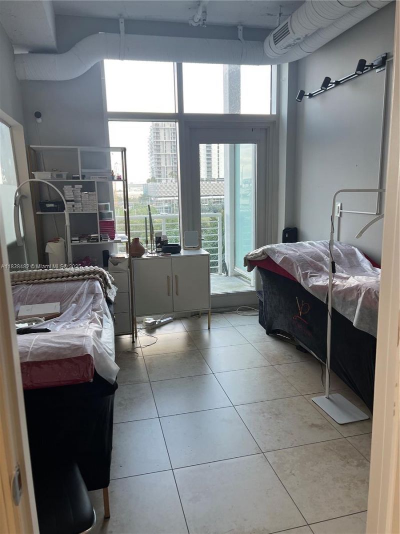 3250 NE 1st Ave, Unit 303, Miami, FL 33137 Photo