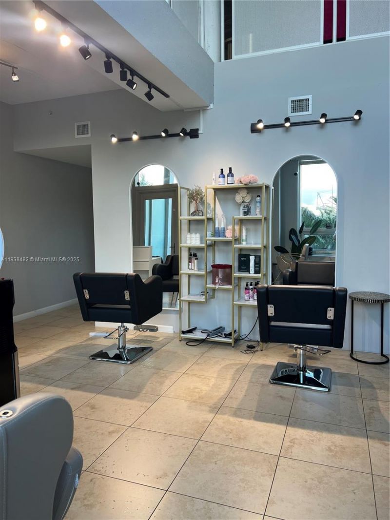 3250 NE 1st Ave, Unit 303, Miami, FL 33137 Photo