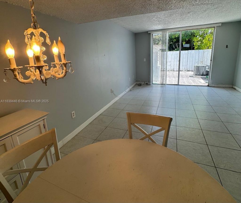1180 W 42nd Pl, Unit 1, Hialeah, FL 33012 Photo