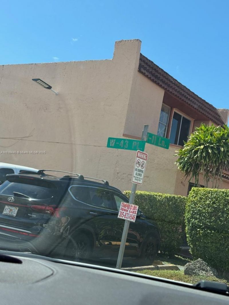 1180 W 42nd Pl, Unit 1, Hialeah, FL 33012 Photo