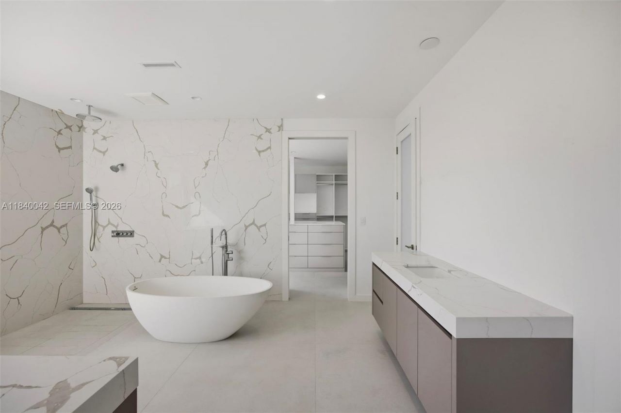 7965 SW 53rd Ave, Miami, FL 33143 Photo