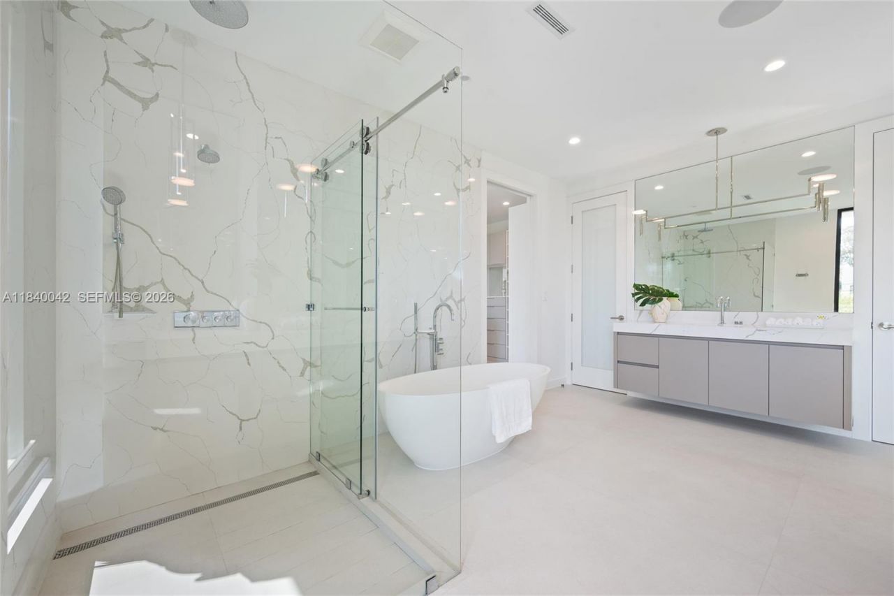 7965 SW 53rd Ave, Miami, FL 33143 Photo