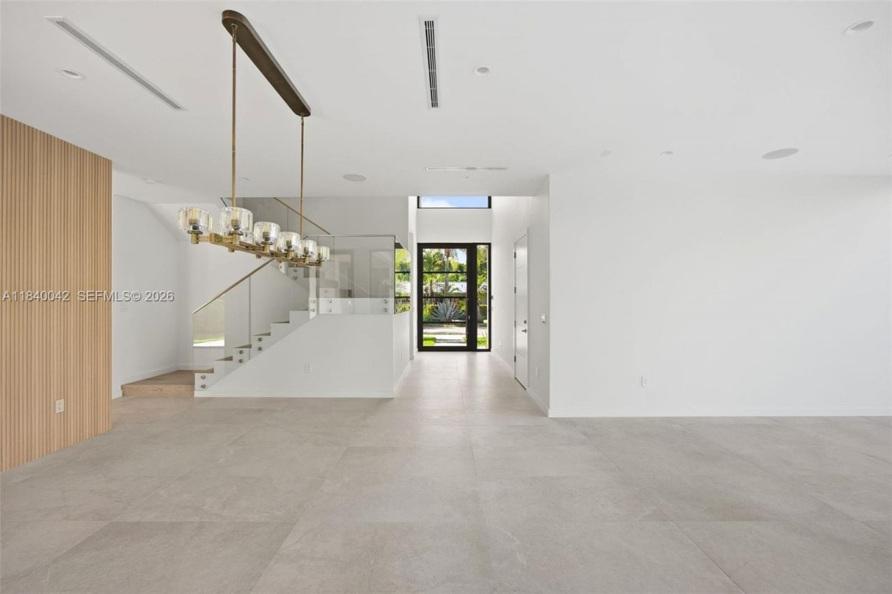 7965 SW 53rd Ave, Miami, FL 33143 Photo