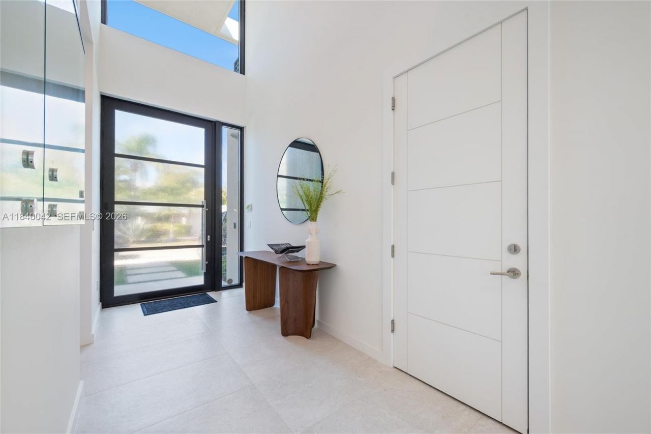 7965 SW 53rd Ave, Miami, FL 33143 Photo