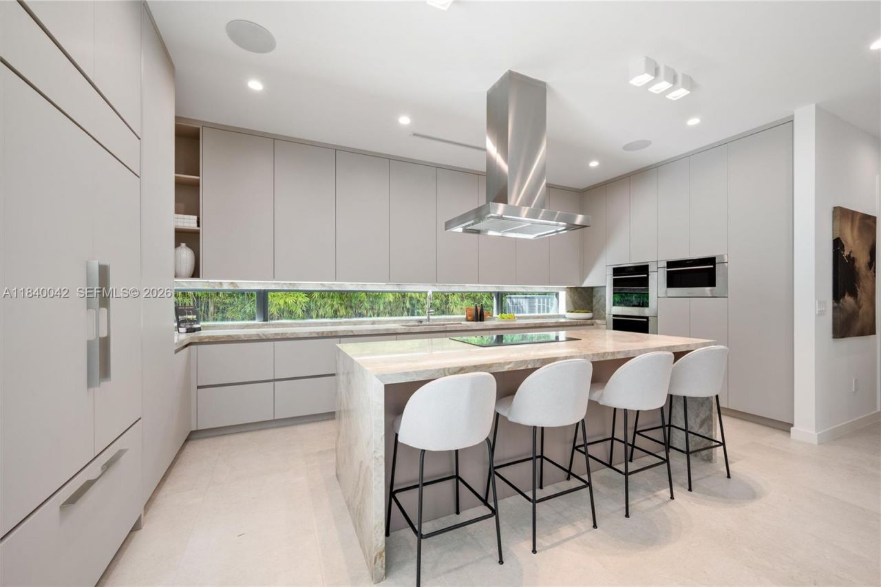 7965 SW 53rd Ave, Miami, FL 33143 Photo