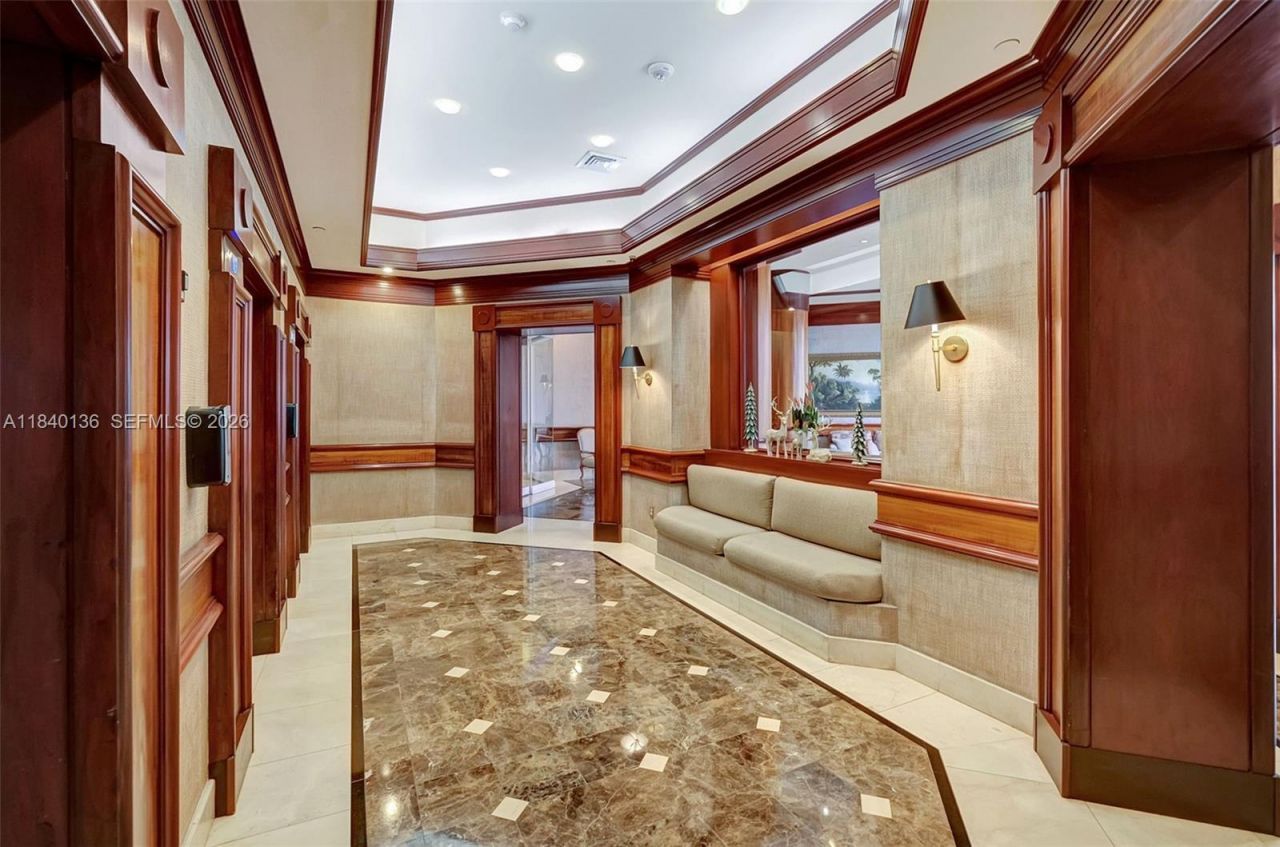 20185 E Country Club Dr, Unit 1406, Aventura, FL 33180 Photo