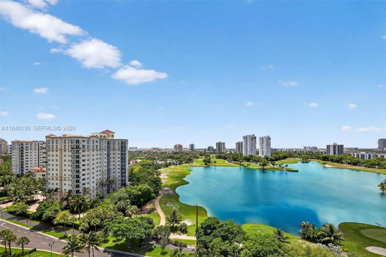 20185 E Country Club Dr, Unit 1406, Aventura, FL 33180 Photo