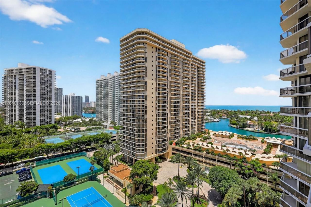 20185 E Country Club Dr, Unit 1406, Aventura, FL 33180 Photo