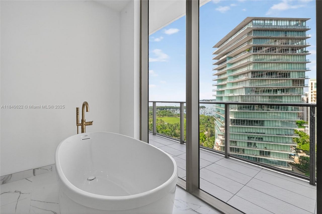 2655 S Bayshore Dr, Unit 1401, Miami, FL 33133 Photo