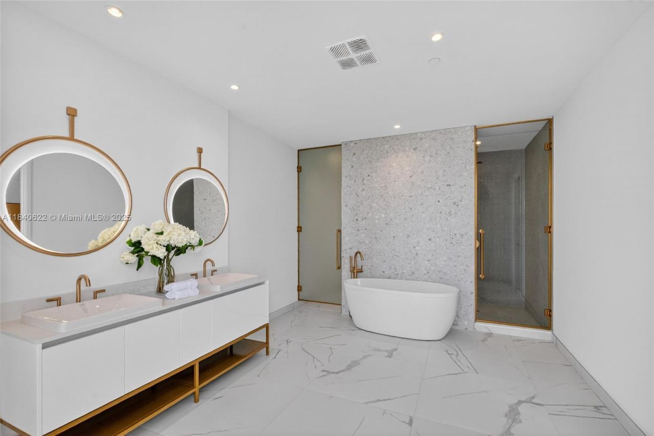 2655 S Bayshore Dr, Unit 1401, Miami, FL 33133 Photo