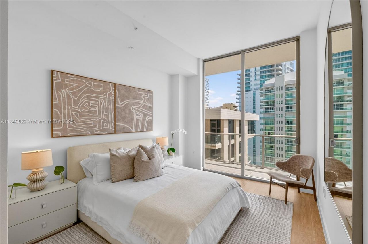 2655 S Bayshore Dr, Unit 1401, Miami, FL 33133 Photo