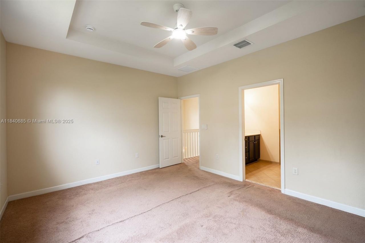 423 SE 33rd Ter, Homestead, FL 33033 Photo