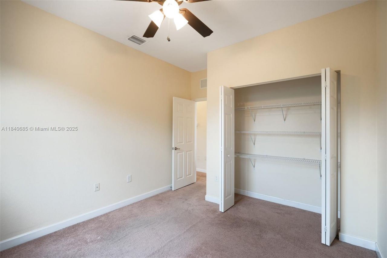 423 SE 33rd Ter, Homestead, FL 33033 Photo