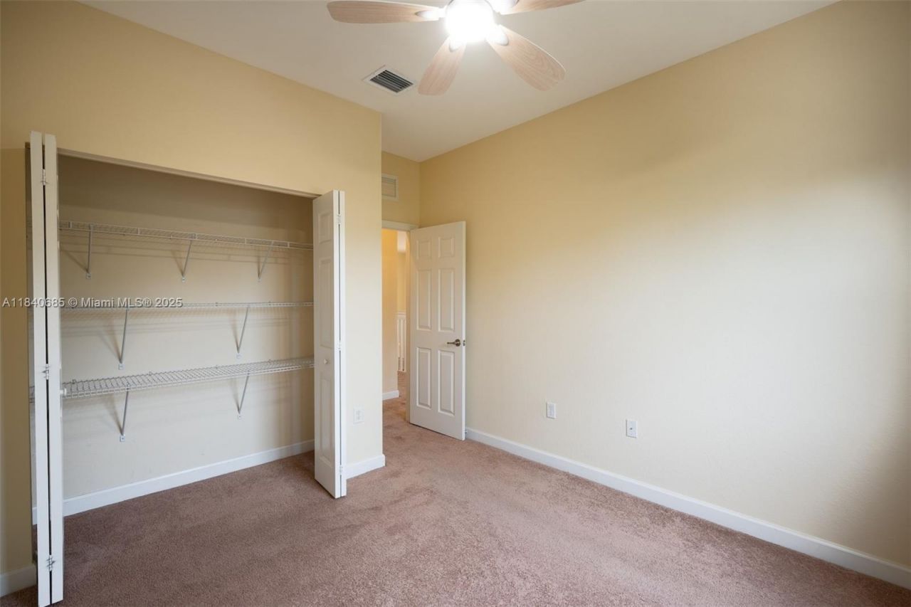 423 SE 33rd Ter, Homestead, FL 33033 Photo