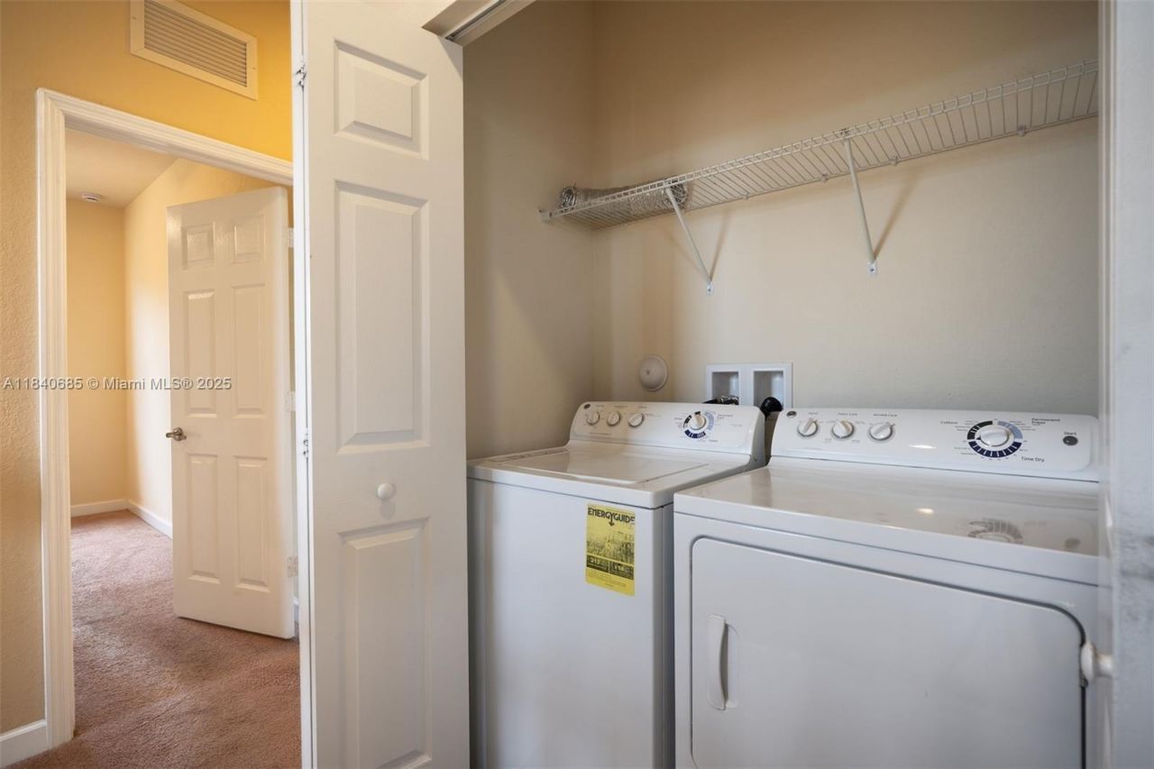 423 SE 33rd Ter, Homestead, FL 33033 Photo