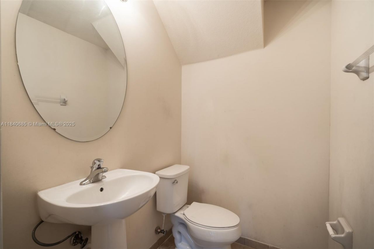 423 SE 33rd Ter, Homestead, FL 33033 Photo